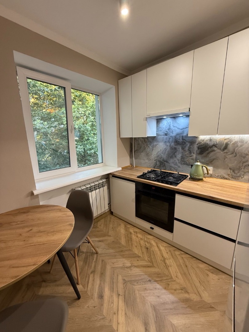 продажа однокомнатной квартиры номер A-174407 в Малиновском районе, фото номер 12